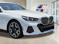 2024 BMW 5 Series 530i