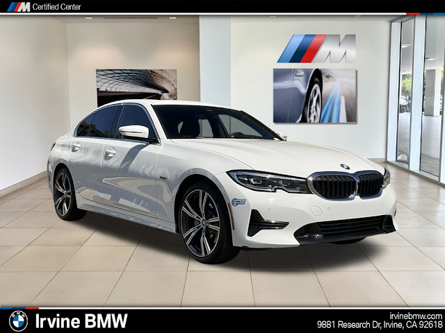 2022 BMW 3 Series 330e