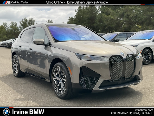 2025 BMW iX xDrive50