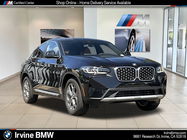 2025 BMW X4 xDrive30i