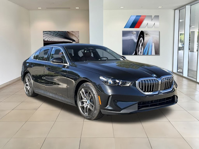 2025 BMW i5 xDrive40