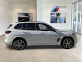 2025 BMW X5 M60i