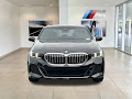 2025 BMW 5 Series 530i