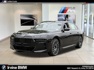 2025 BMW i7
