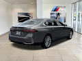 2025 BMW 5 Series 530i