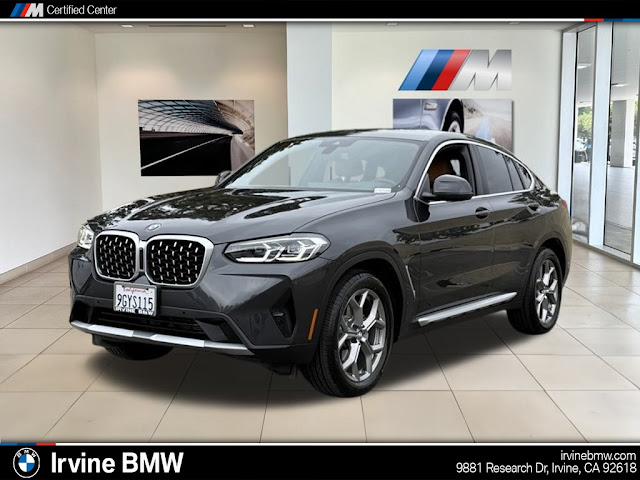 2023 BMW X4 xDrive30i