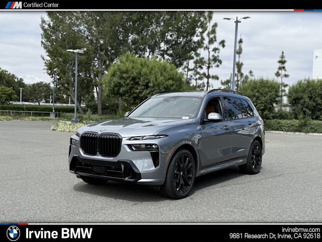 2025 BMW X7 xDrive40i