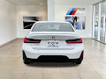 2025 BMW 3 Series 330i