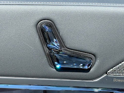 2025 BMW 7 Series 750e xDrive