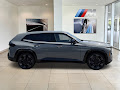 2025 BMW XM
