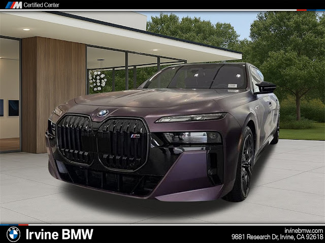 2025 BMW i7 M70
