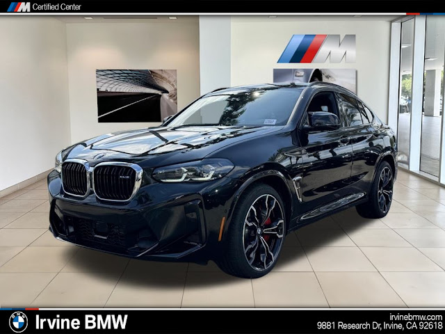 2025 BMW X4 M Base