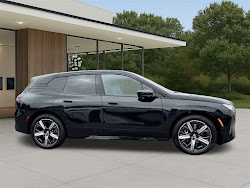 2026 BMW iX xDrive60