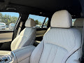 2023 BMW X7 M60i