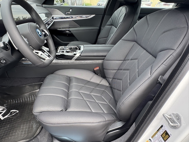 2026 BMW 7 Series 750e xDrive