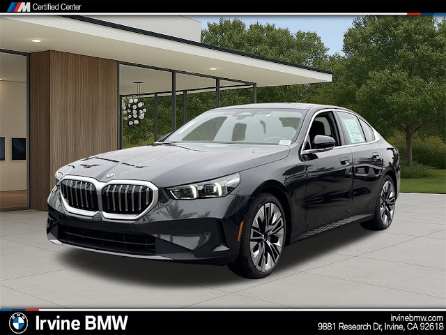 2026 BMW 5 Series 530i
