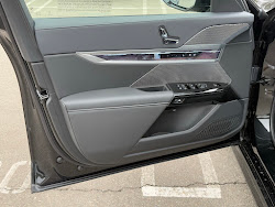 2026 BMW 7 Series 740i