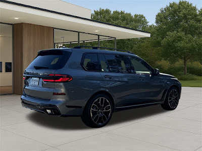 2026 BMW X7