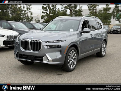 2026 BMW X7