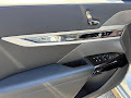 2023 BMW 7 Series 740i