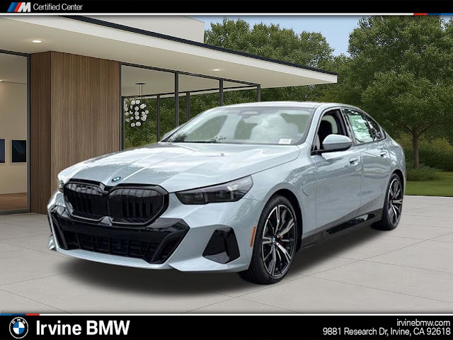 2027 BMW 5 Series 550e xDrive