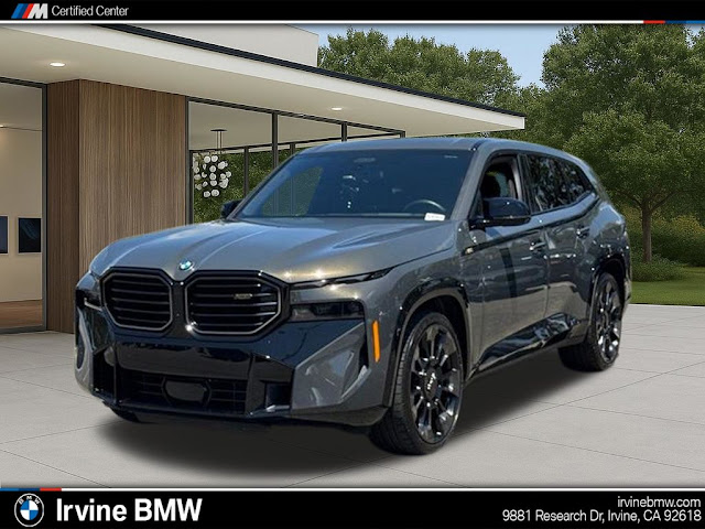 2023 BMW XM Base