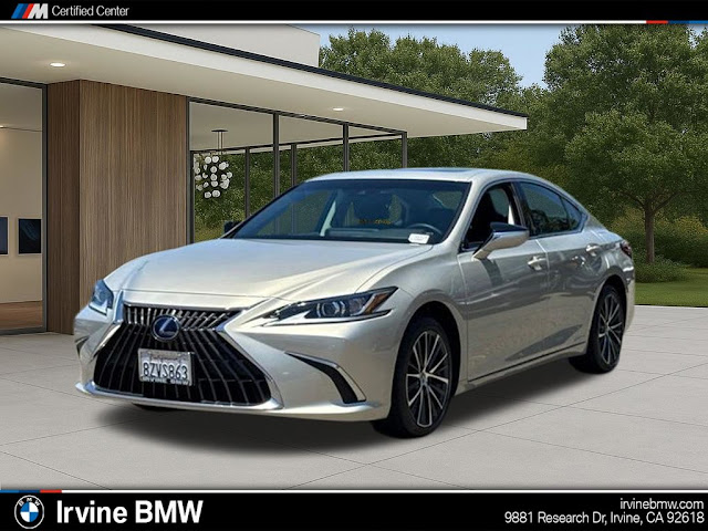 2022 Lexus ES 300h