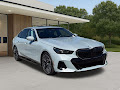2025 BMW 5 Series 530i